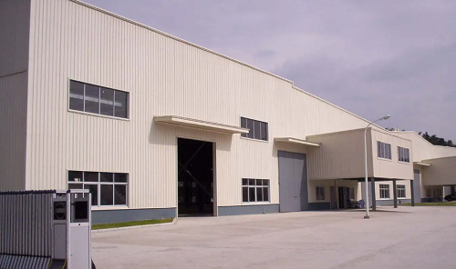 SABIC 材料在新能源汽车中的应用 —— 江门沙伯代理商的创新实践